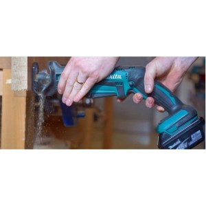 seghetto-makita-djr183-utilizzo3